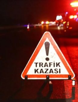Mardin'de Kaza: Minibüs ile Motosiklet Çarpıştı, 2 Yaralı