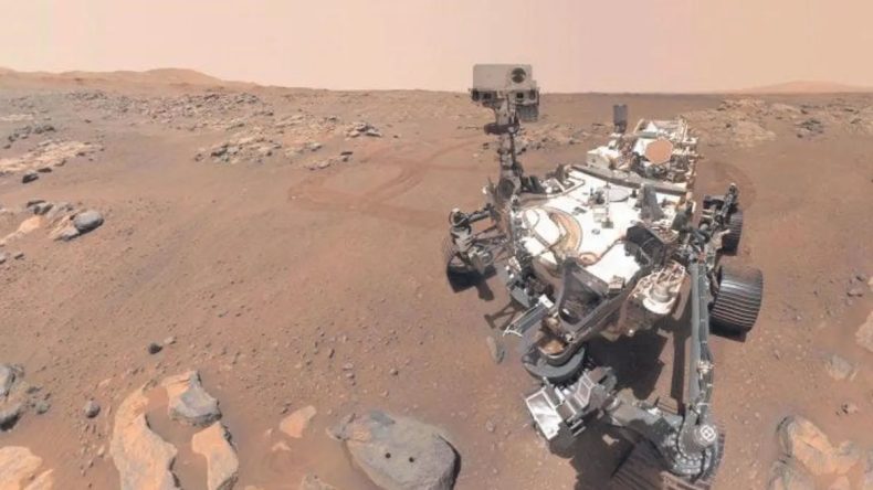 Mars’ta Gizemli Küreler Keşfedildi