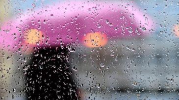 Meteoroloji B&ouml;lge B&ouml;lge Uyardı: Şemsiye Almadan Dışarı &Ccedil;ıkmayın! Bu İllere Sağanak Yağış Geliyor
