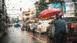 Meteoroloji'den Gök Gürültülü Sağanak Yağış Uyarısı! İstanbul İçin Saat Verildi