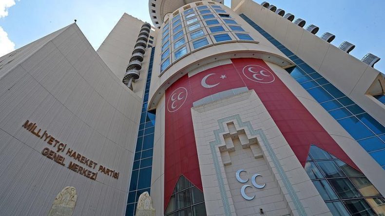 MHP'den Teşkilatlara Genelge: Parti Bayrağı ve Slogan Yasağı