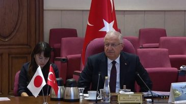 Milli Savunma Bakanı G&uuml;ler, Japon Mevkidaşı Nakatani ile &Ouml;nemli Bir G&ouml;r&uuml;şme Ger&ccedil;ekleştirdi