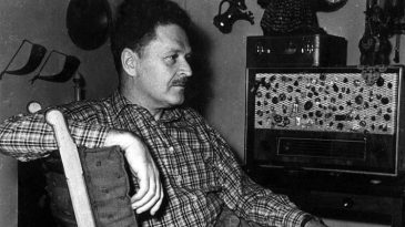 MİT Duyurdu! Nazım Hikmet'e Ait Yeni Arşiv Belgesi G&uuml;n Y&uuml;z&uuml;ne &Ccedil;ıktı
