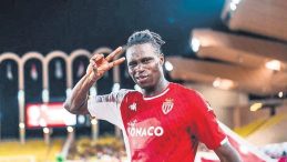 Monaco İkna Oldu! Singo Yarın Aslan