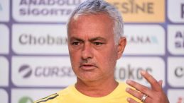 Mourinho'dan Sert Açıklamalar!