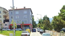 O binanın sahibi ve müteahhit gözaltına alındı