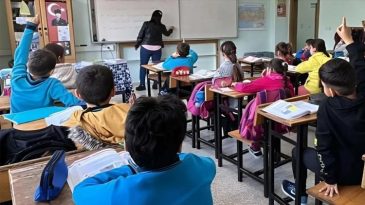 Okullardaki Serbest Kıyafet Uygulaması Sona Erdi!