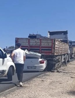 Otomobiliyle Park Halindeki Tırın Dorsesine Giren Genç Hayatını Kaybetti