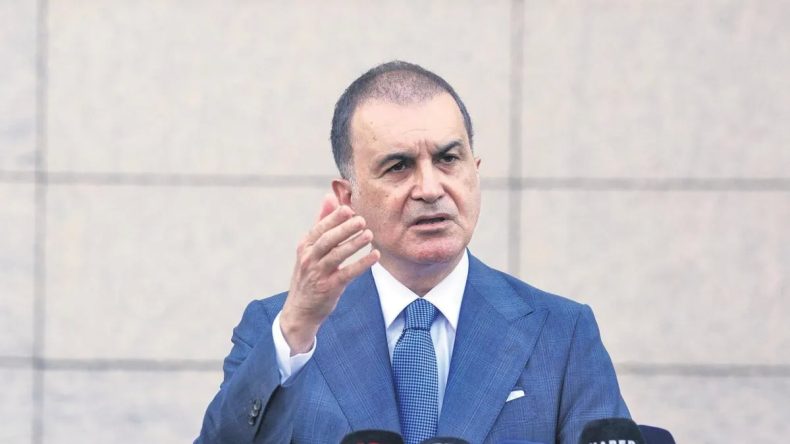 Özgür Özel, 3. Sınıf Siyaset Yapıyor