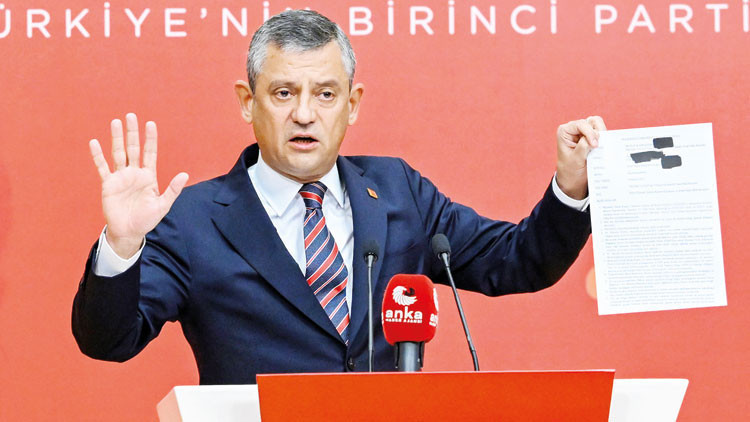 Özgür Özel'den 'İBB Borsası' Suçlaması