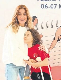 Paralimpik Sporculara Şifalı Dokunuş