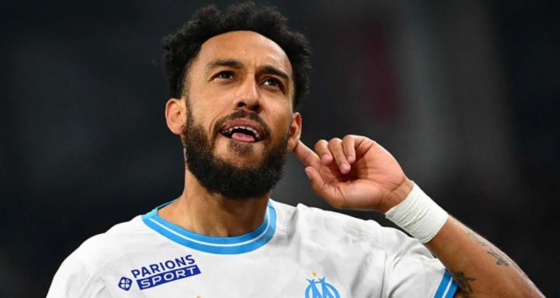 Pierre-Emerick Aubameyang Fransa'ya Döndü