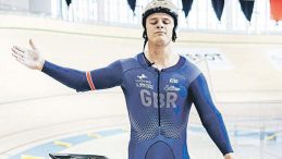 Richarson Resmen Uçtu