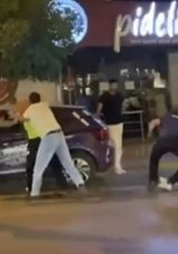 Şehir Eşkıyaları Rahat Durmadı: Trafik Cezası Yazan Polislere Saldırdılar!