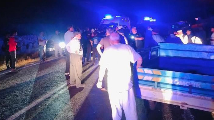 Siirt'te Korkunç Kaza… Düğünden Dönüşte Minibüs Devrildi: 6’sı Çocuk, 15 Yaralı
