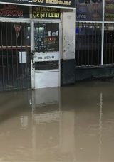 Sivas'ta Su Borusu Patladı, Cadde G&ouml;l Oldu