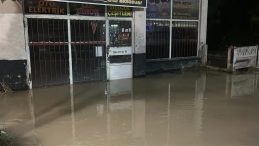 Sivas'ta Su Borusu Patladı, Cadde Göl Oldu