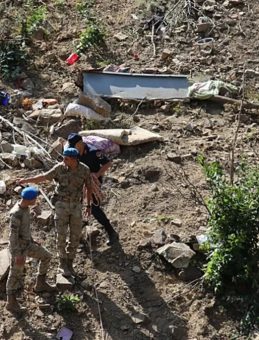 Sivas'taki Minibüs Uçuruma Yuvarlandı: Yaralılardan 7'sinin Tedavisi Devam Ediyor