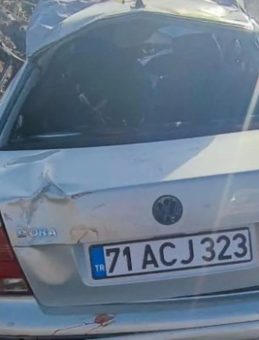 Siverek’te Otomobil Takla Attı: 2 Kişi Hayatını Kaybetti, 3 Yaralı
