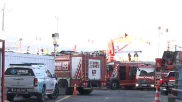 Son Dakika: Haydarpaşa Limanı'nda Gemi Yangını &Ccedil;ıktı
