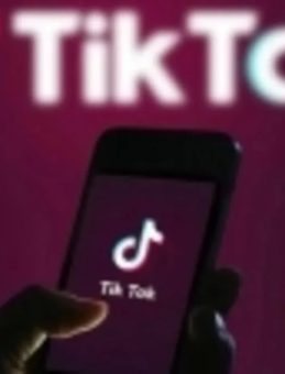 Sosyal medya dilinin tanınması: TikTok'ta kullanılan ifadeler Cambridge Sözlüğü'nde yer aldı