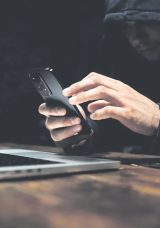 Sosyal Medyada Cinsel Şantaj Tuzağı