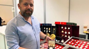 Sultan 2. Abd&uuml;lhamid'in Eserleri Ankara'da 4 Bin Dolara Satıldı
