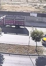 Taksicinin kural hatası, motosikletli genci öldürdü