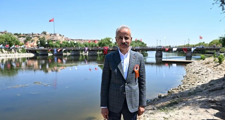Tarihi Avanos Köprüsü Restore Edilerek Hizmete Açıldı
