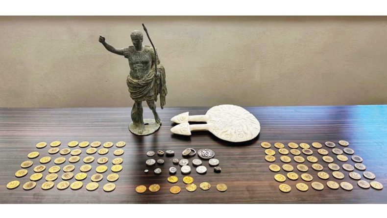 Tarihi Eser Satma İddiasıyla 50 Bin Dolar Dolandırıldılar