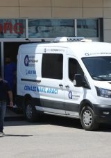 Telefonda başlayan tartışma cinayete d&ouml;n&uuml;şt&uuml;: 1 kişi &ouml;ld&uuml;, 1 kişi yaralandı