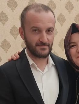 Trabzon'da Kadın Cinayeti! Eşini Bıçaklayıp Tüfekle Vurarak Kaçtı