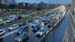 Trafiğe Temmuz Ayında 257 Bin 471 Araç Kaydedildi