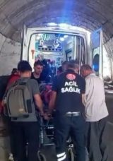 Tunceli'de T&uuml;nel İ&ccedil;erisinde Yeni Kaza: 1 Yaralı