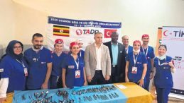 Türk Doktorlar Uganda'da Umut Oluyor