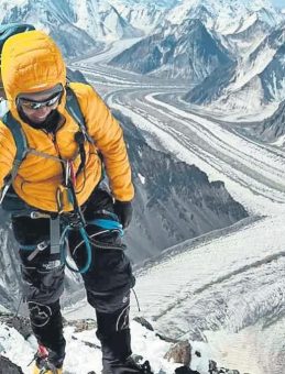 Türk Kadın Dağcı K2 Dağı’nın Zirvesine Ulaştı