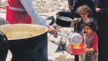 Türk Kızılay’dan Gazze’ye Günlük Sıcak Yemek