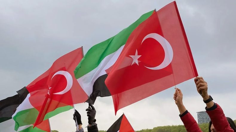 Türkiye, Filistin İçin Dünyanın Dört Bir Yanında Harekete Geçti