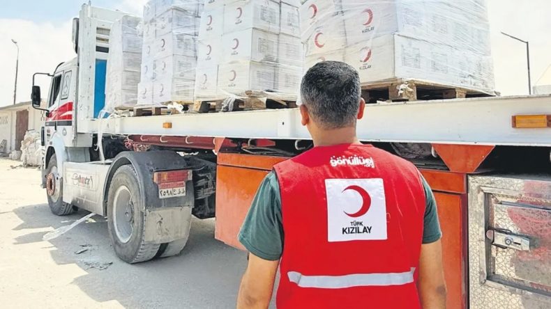 Türkiye, Filistin’i Yalnız Bırakmıyor
