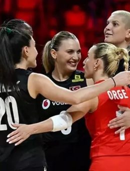 Türkiye-Kanada Voleybol Maçı Ne Zaman, Saat Kaçta, Hangi Kanalda? Filenin Sultanları E Grubu’ndaki Son Mücadele!