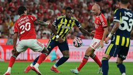 UEFA Şampiyonlar Ligi: Fenerbahçe, Benfica Karşısında Avantaj Arayacak!