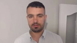 Unutkanlık Rahatsızlığı Bulunan Gen&ccedil; 15 G&uuml;nd&uuml;r Kayıp: Kolundaki D&ouml;vme ve Numara ile Aranıyor