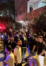 &Uuml;mraniye'de Korkun&ccedil; Olay: Kadının Boğazını Kesip Ka&ccedil;tı
