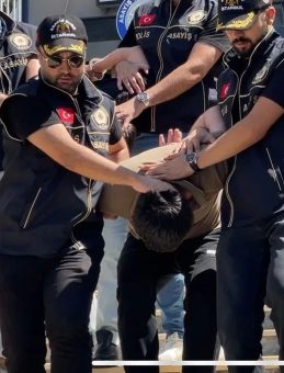 Ümraniye'de Özbekistanlı Kadın Satırla Katledildi: Hayatının Son Anlarına Ait Görüntüler Ortaya Çıktı