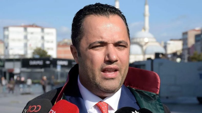 Ünlü İş İnsanının Oğlu Sabah.com.tr'ye Anlattı: Rezan Epözdemir 2 Milyarlık Malımıza Çöktü