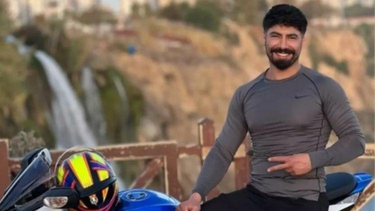 Ünlü motosikletçi kaza geçirdi, yaşamını yitirdi
