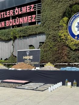 Uyuşturucu Satıcılarına Darbe