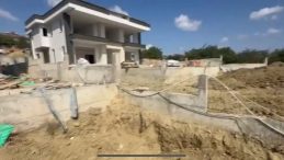 Villa Bah&ccedil;esinde Bulunan Ceset: 3 Kişi Tutuklandı!