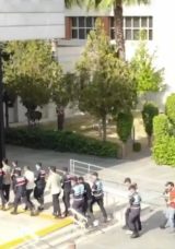 Yasa Dışı Bahise Jandarmadan M&uuml;dahale! 5 İlde 43 Ş&uuml;pheli Yakalandı, 8 Kişi Tutuklandı