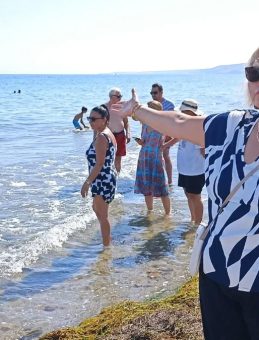 Yazlıkçılardan Candan Başkan'a Tepki! 40 Yıllık Plajımızda Koku, Pislik İstemiyoruz